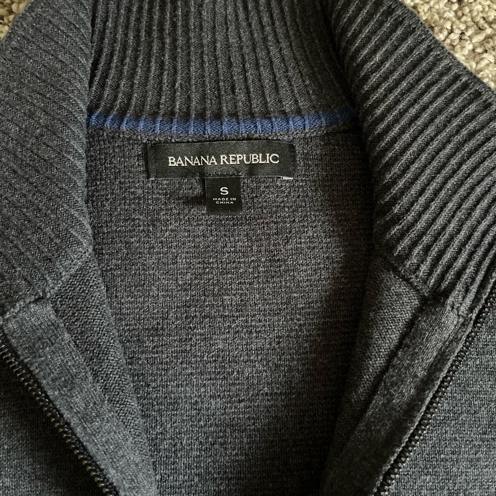 Banana Republic Women’s Dark Charcoal Zip 1/4 Zip Size Small Sweater